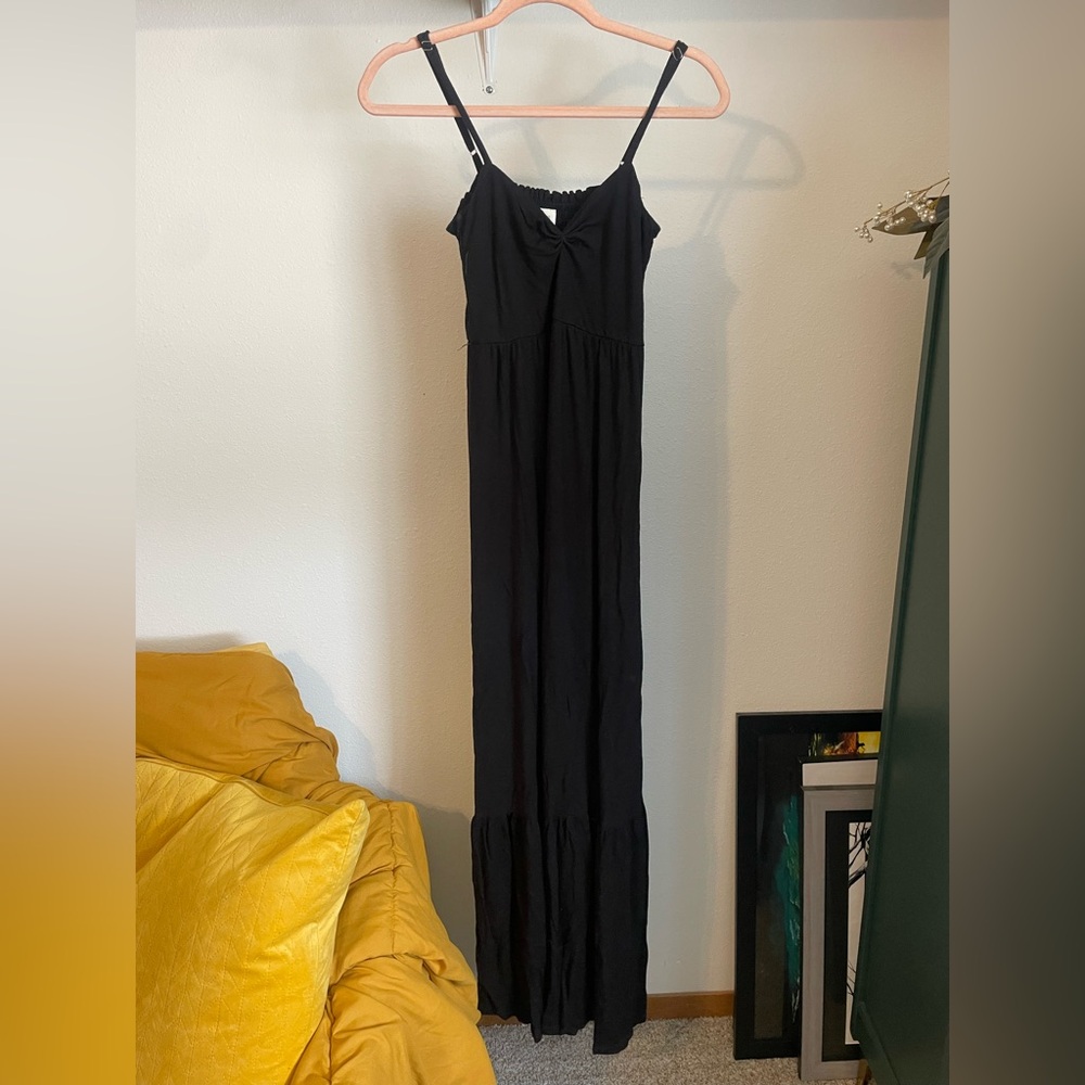 Roan + Ryan Evereve Black Spaghetti Strap Maxi Sundress